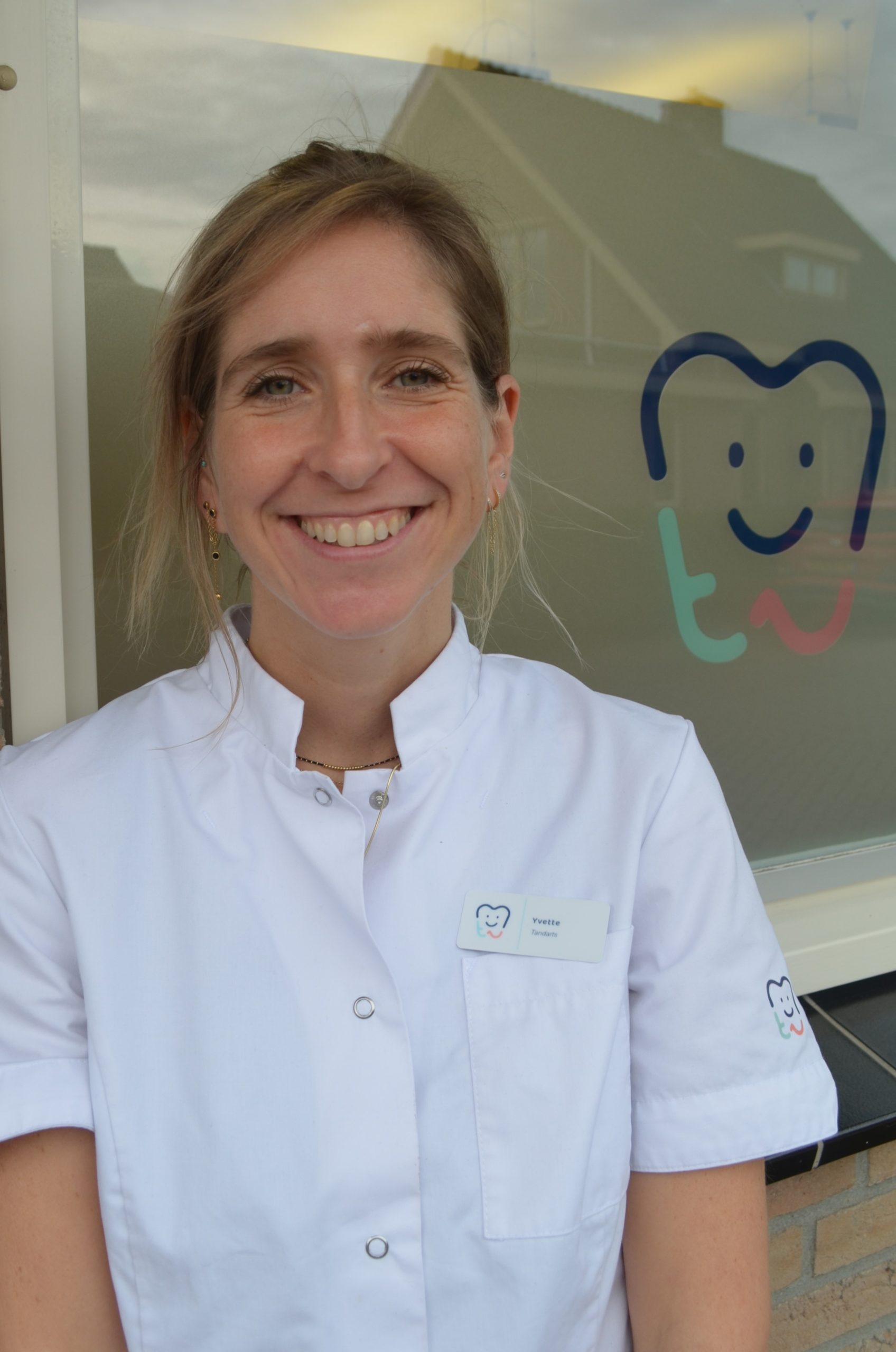 Yvette, tandarts